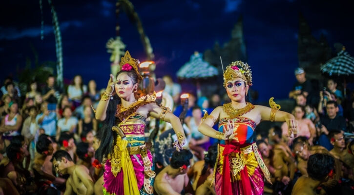 Bali Turu Emirates Hava Yolları ile 6 Gece