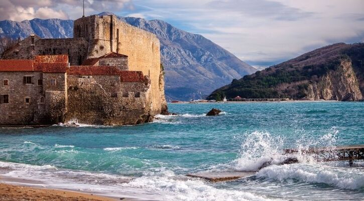 İzmir Çıkışlı Budva Turu Air Montenegro ile 4 Gece