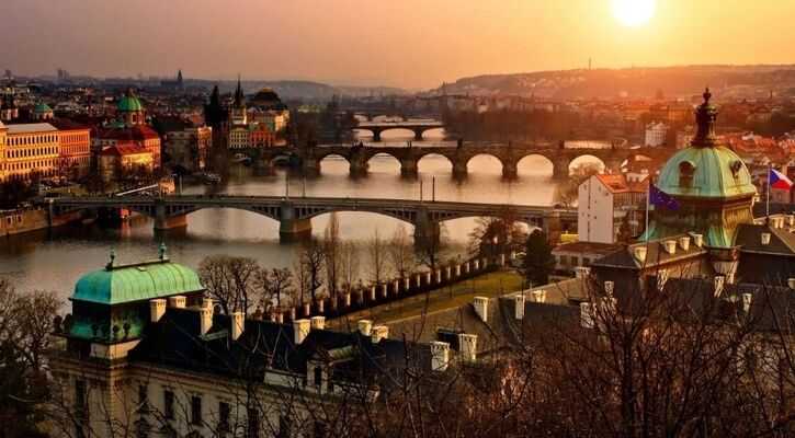 PRAG TURU PGS İle 3 Gece